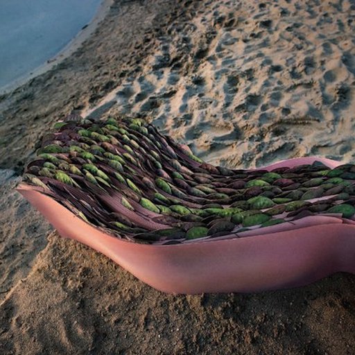 10 Lovely Sculptures by Flower Artist Daniel Ost